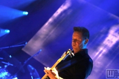 New Order live at Forum Karlín, Praha 2019 / photo by: Danie Hevier ml.