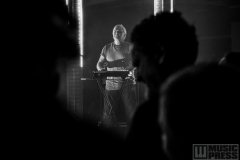 the-young-godscb-09163-Kopirovat