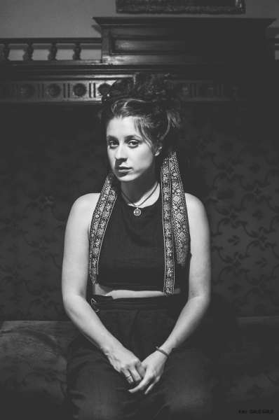 Sisa Feher_kredit Valentina Nidelova BW